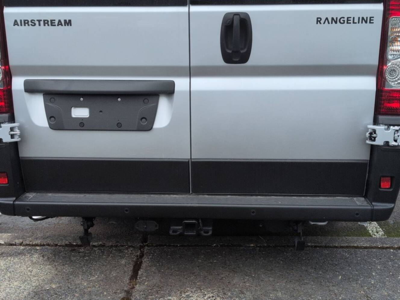 A photo of this 2027 Airstream Rangeline PS21