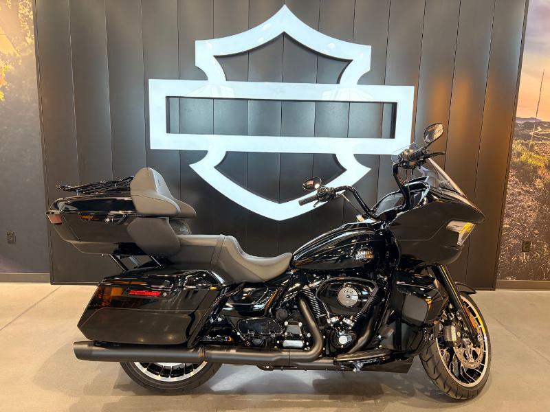 2026 Harley-Davidson ROAD GLIDE LIMITED LIMITED in Appleton, WI