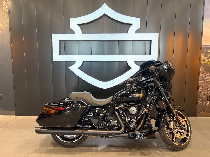 2026 Harley-Davidson STREET GLIDE in Appleton, WI