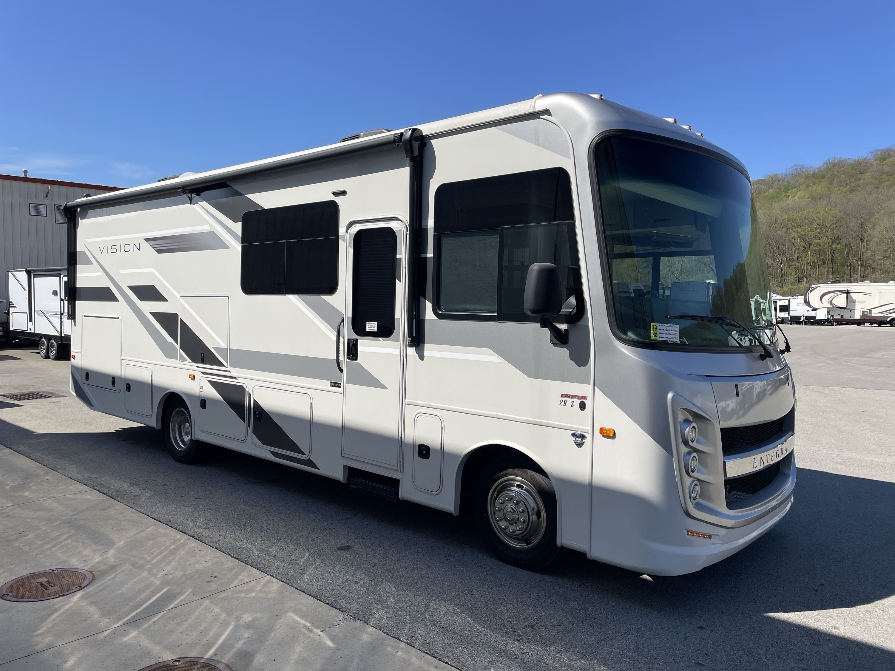 2025 Entegra Coach VISION 29S in apollo PA