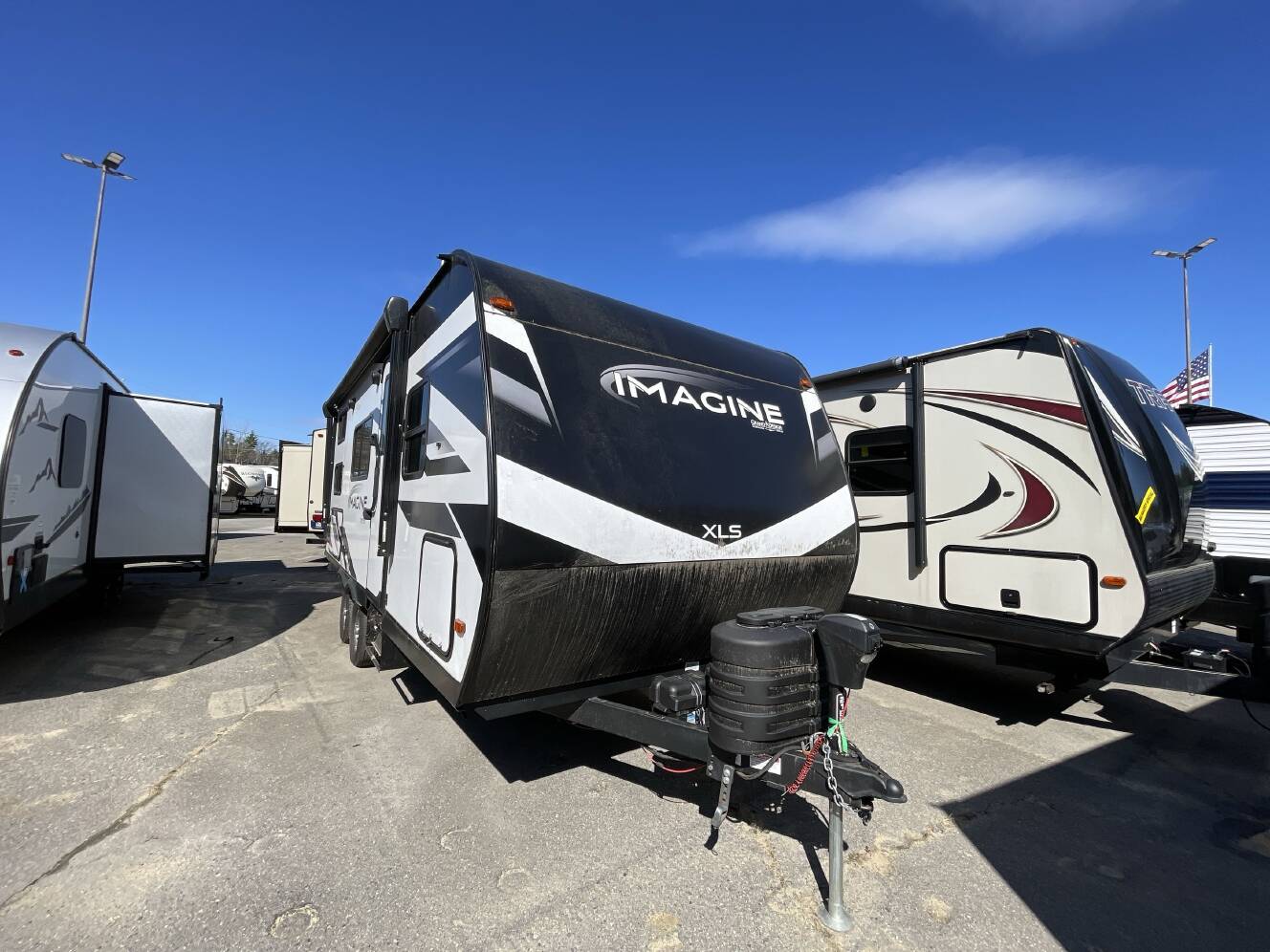 A photo of this 2023 Grand Design IMAGINE XLS 21BHE