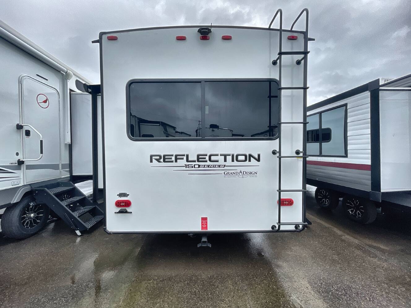 A photo of this 2025 Grand Design REFLECTION 150 SERIES 260RD