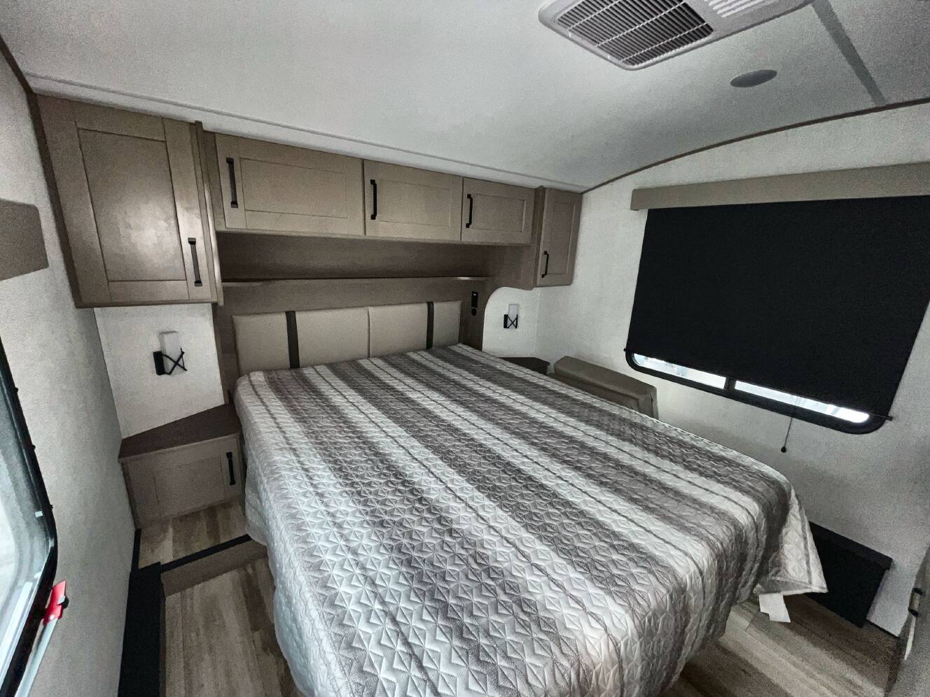 A photo of this 2025 Grand Design REFLECTION 150 SERIES 260RD