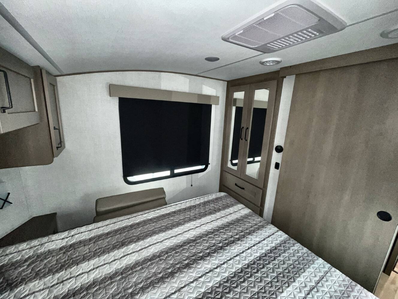 A photo of this 2025 Grand Design REFLECTION 150 SERIES 260RD