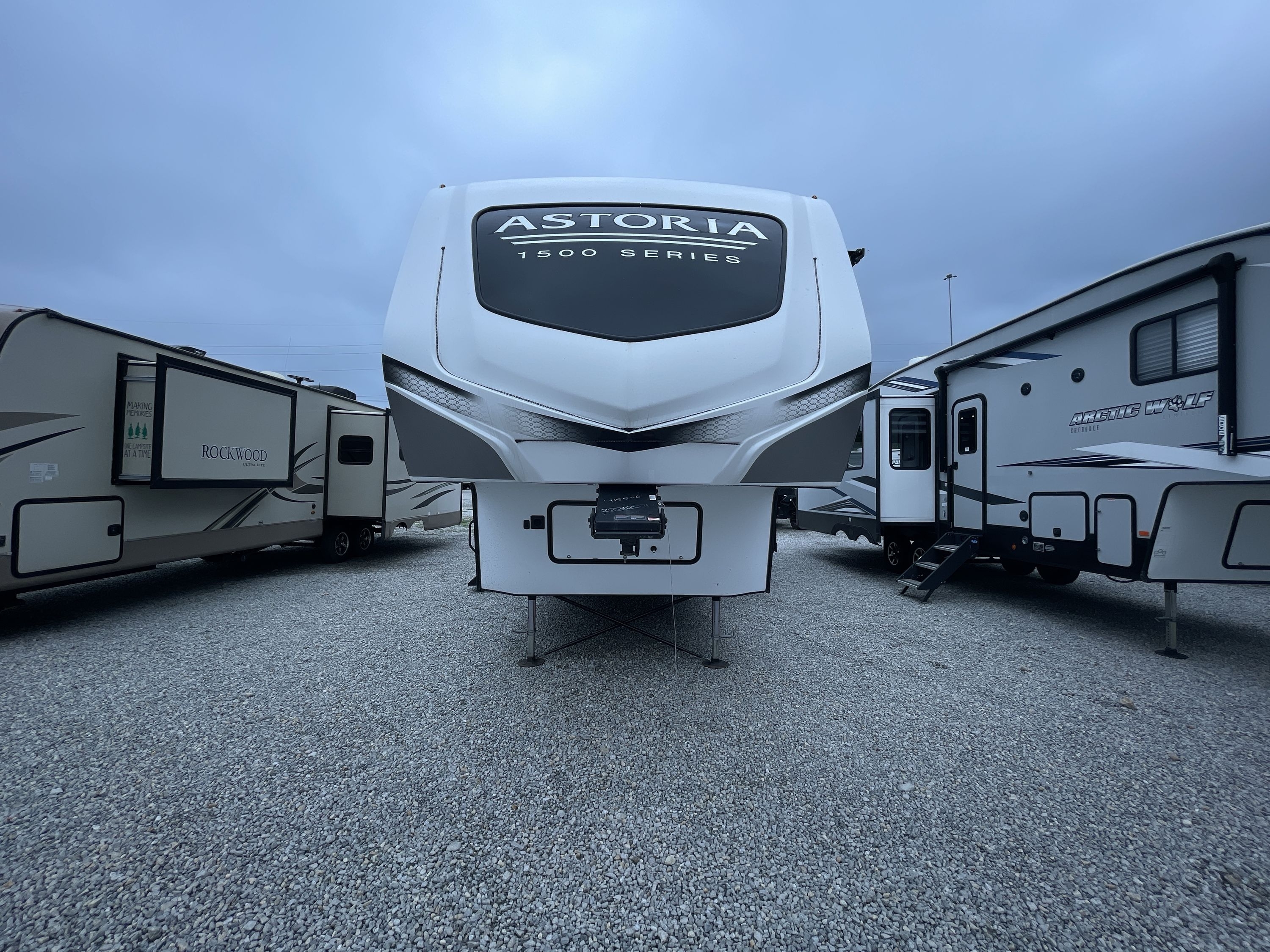 2023 Dutchmen ASTORIA 2503REF in piqua OH