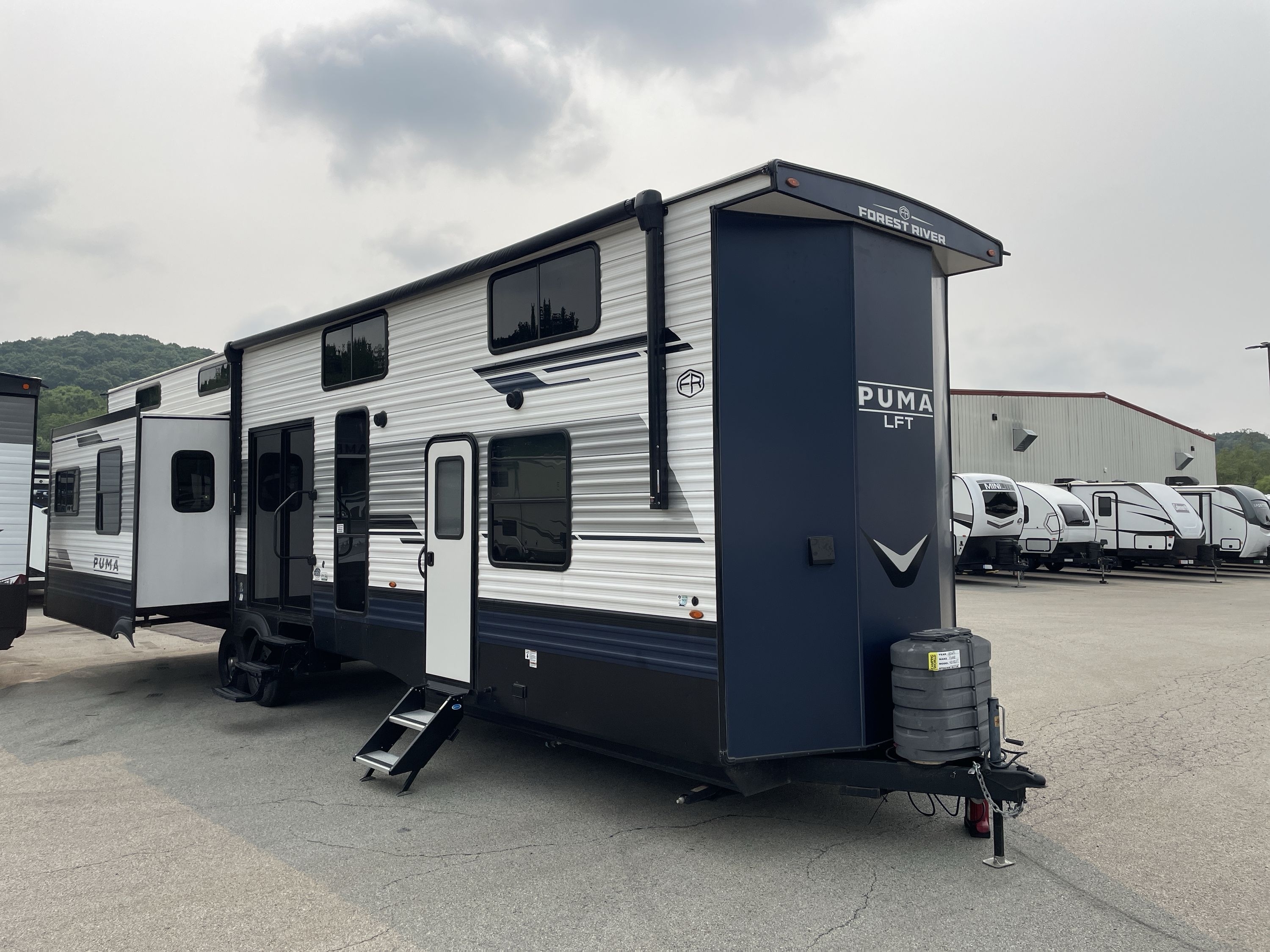 2025 Forest River PUMA 401RLFT in apollo PA