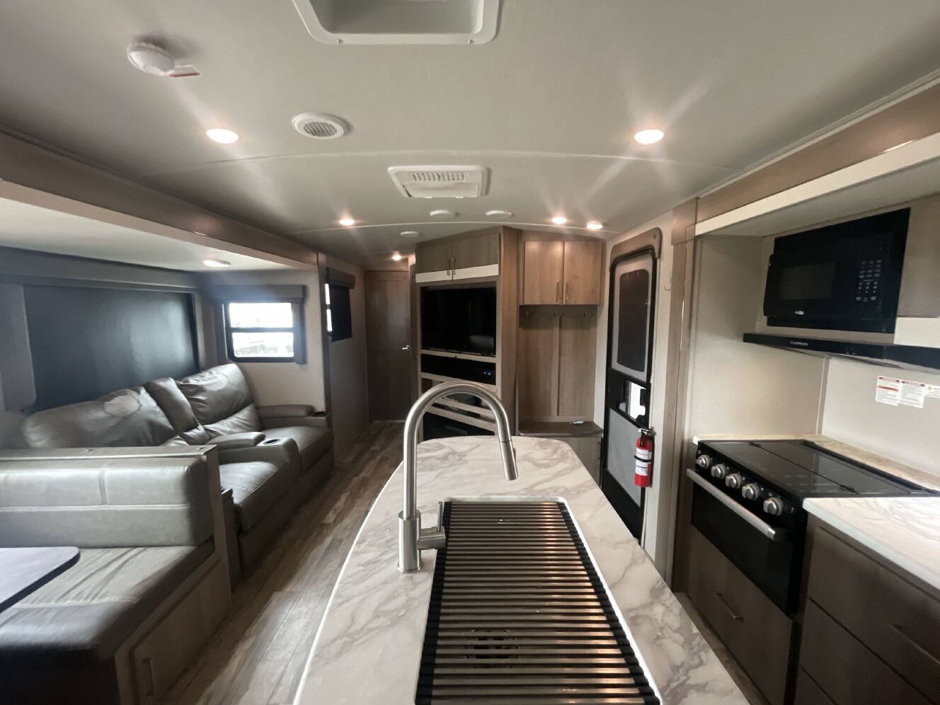 A photo of this 2022 Grand Design IMAGINE 3250BH