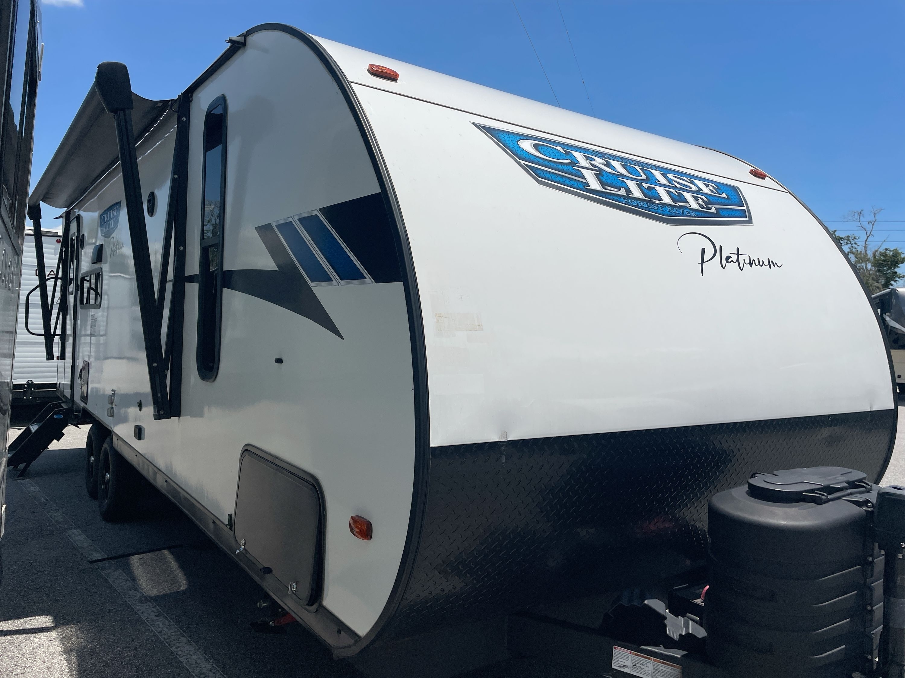 2023 Forest River SALEM CRUISE LITE 24RLXL in dover FL