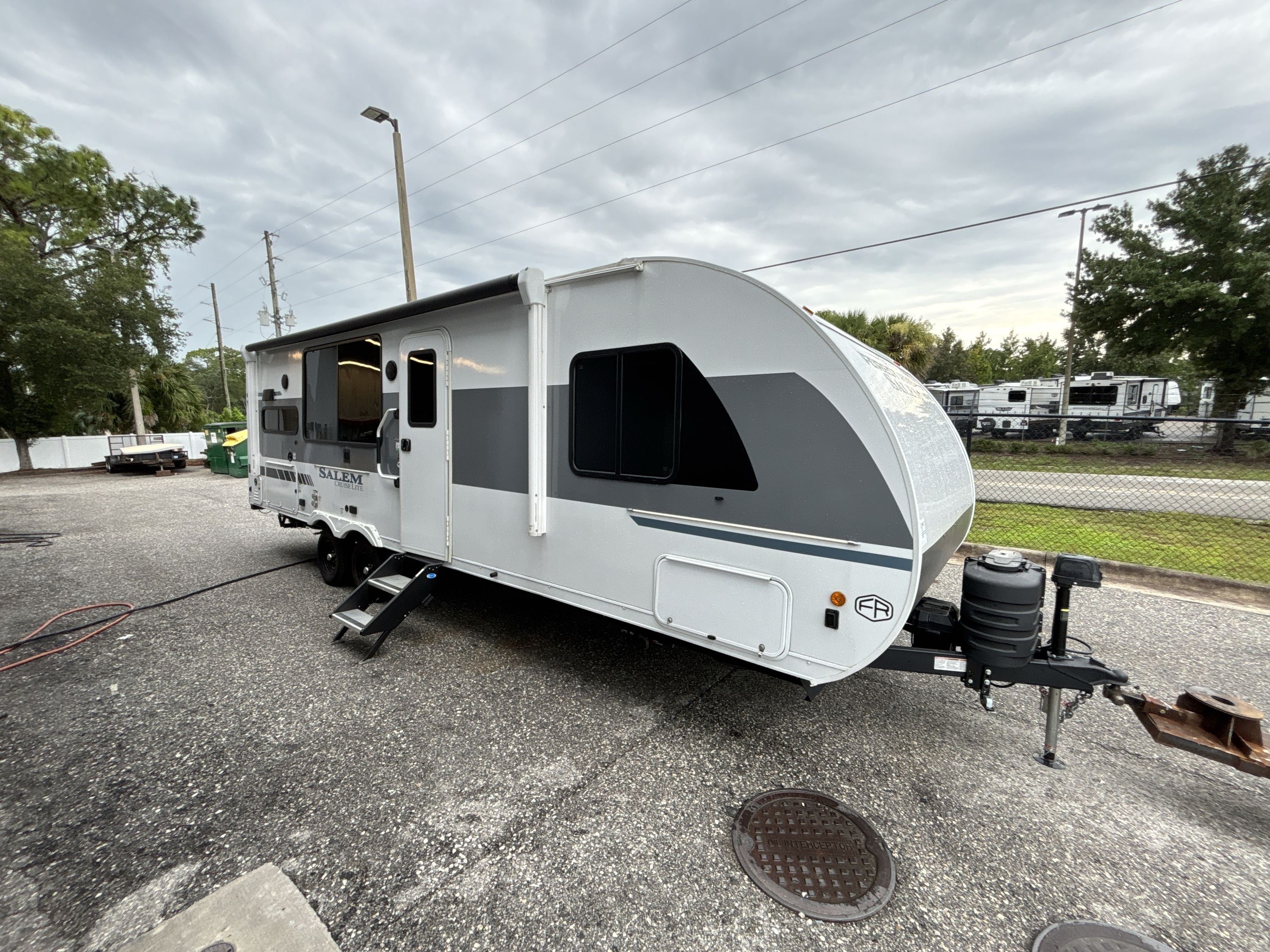 2025 Forest River SALEM CRUISE LITE 24VIEW RV