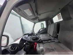 2014 HINO 195