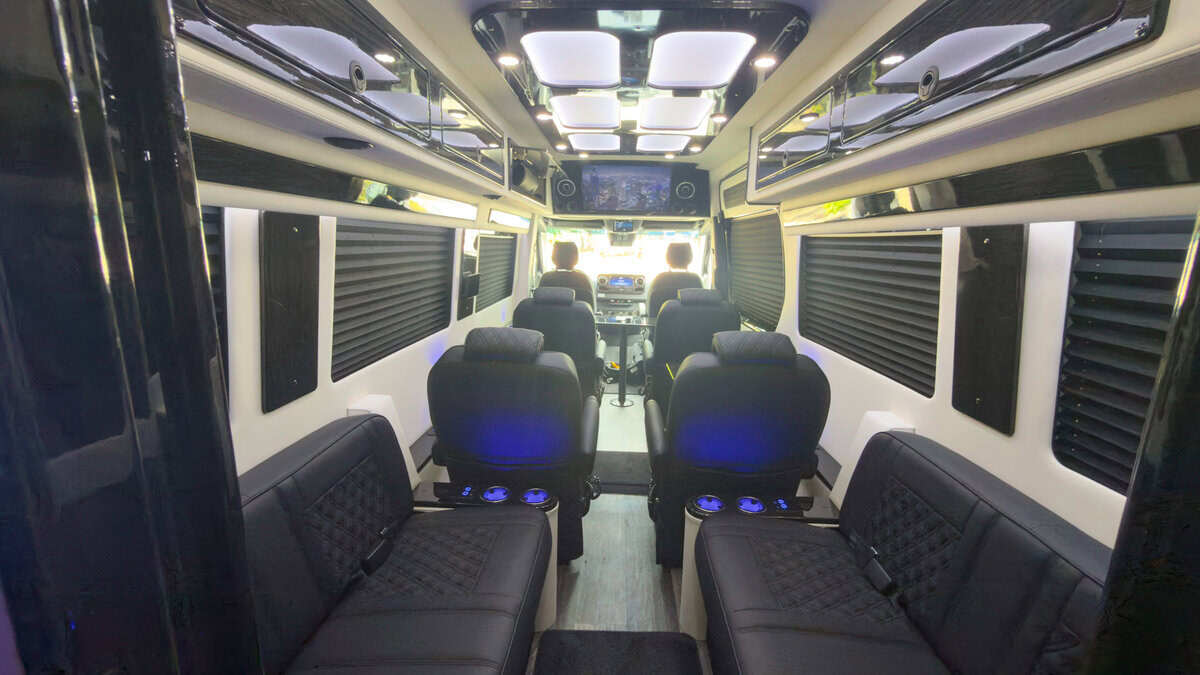 2026 Ogv Luxury Coach V-Cruise 10OB RV