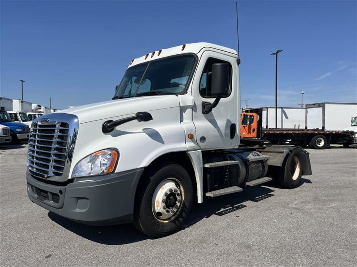 2019 FREIGHTLINER CASCADIA 125 in Laurel, MD