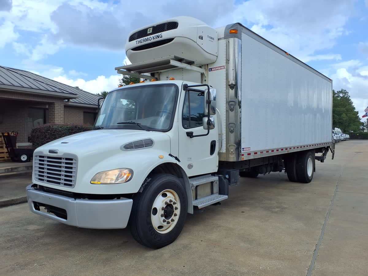 2018 FREIGHTLINER BUSINESS CLASS M2 106 in Houston, TX