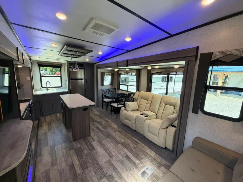 2020 CrossRoads Volante 326RK