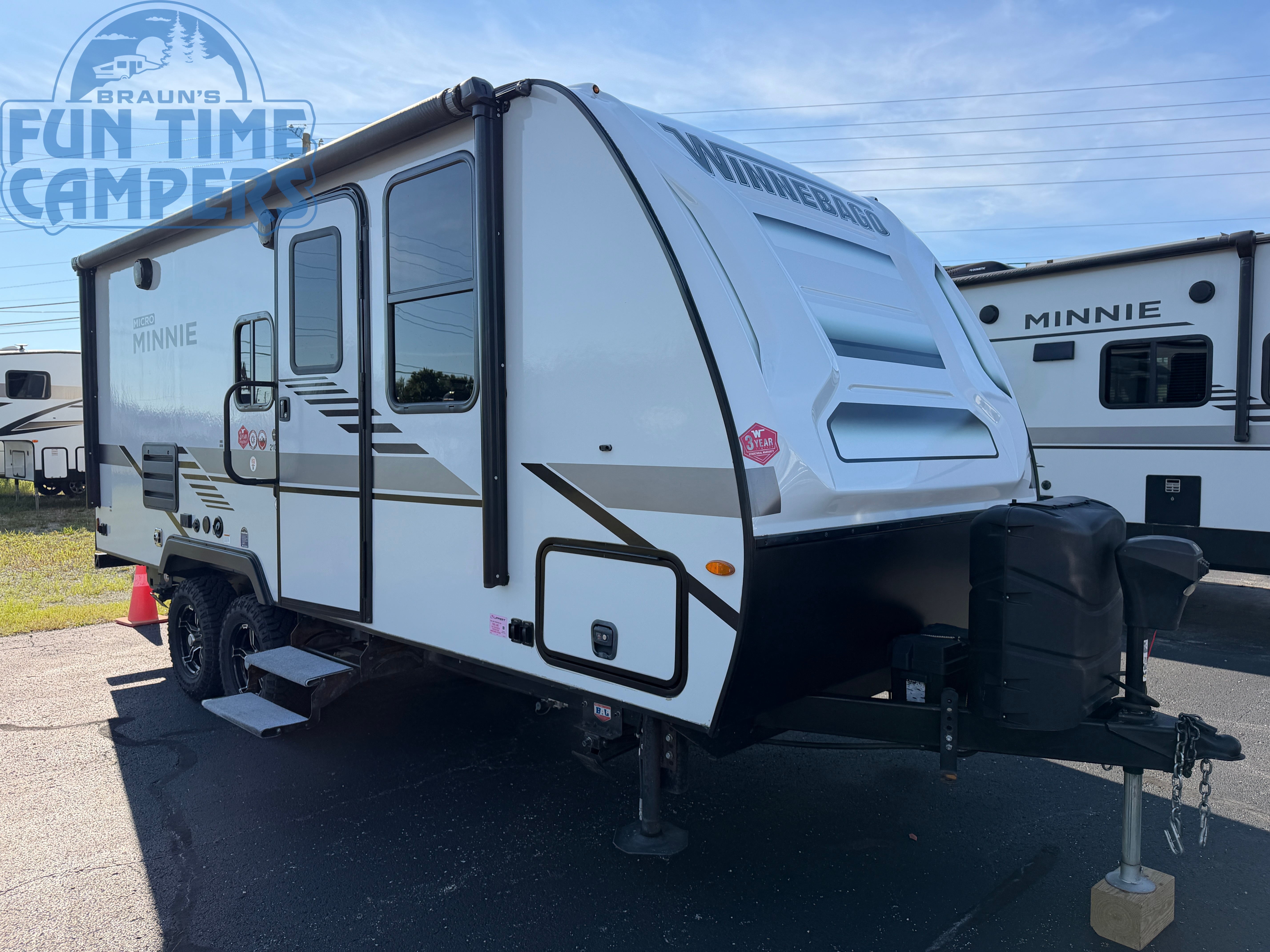 2022 Winnebago MICRO MINNIE 2108FBS in indianapolis IN