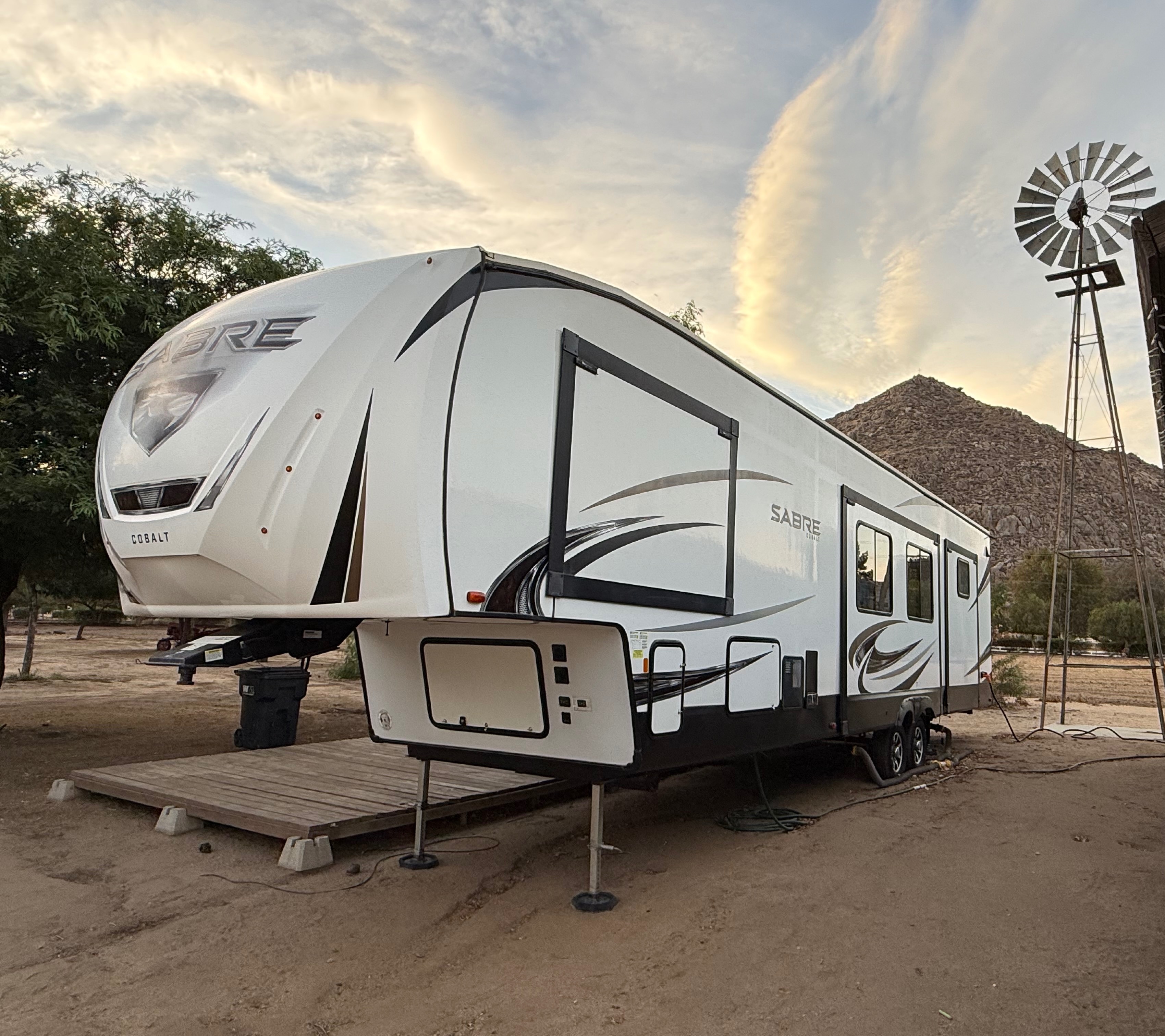 2022 Forest River SABRE 38DBQ RV