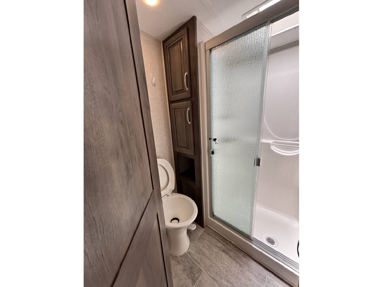 A photo of this 2018 Keystone MONTANA 3950BR