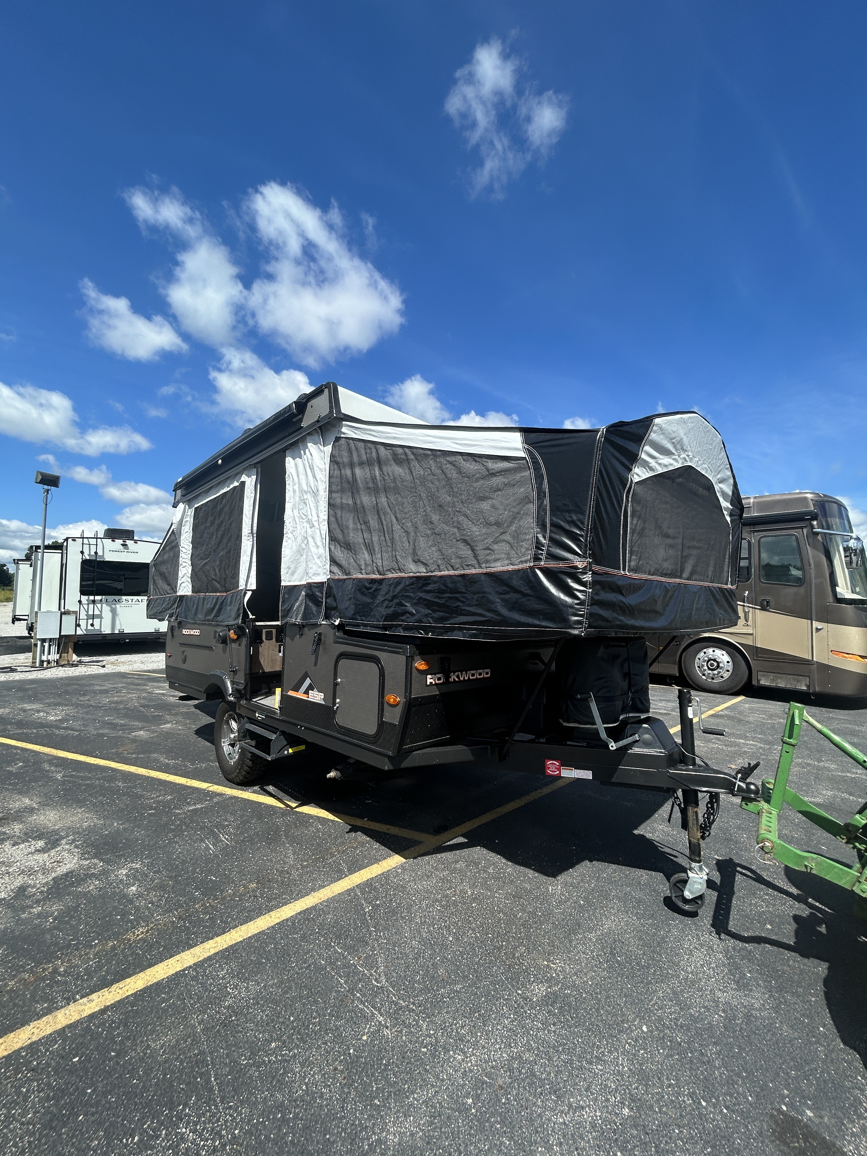 2022 Forest River ROCKWOOD 1910ESP RV