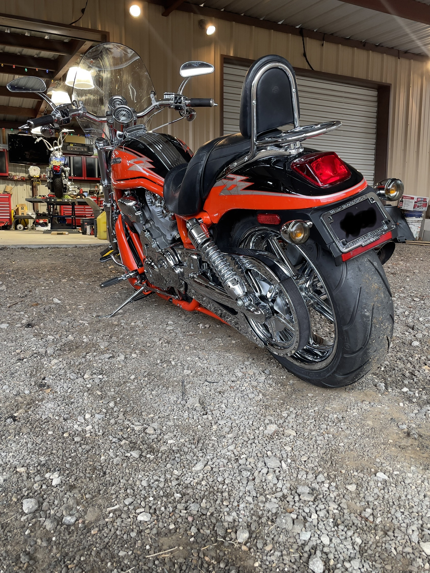 2005 Harley-Davidson V-ROD CVO in mansfield TX