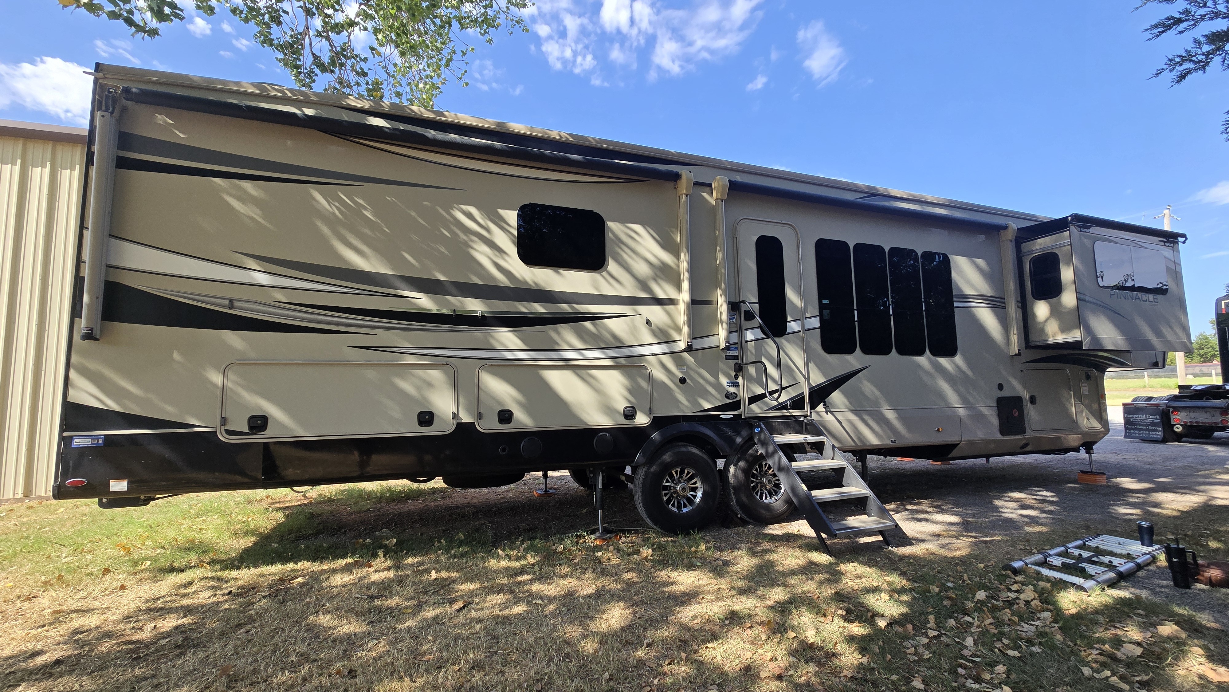 2021 Jayco PINNACLE 38FLGS RV