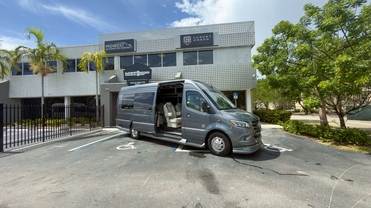2026 Ogv Luxury Coach V-Cruise 10OB RV