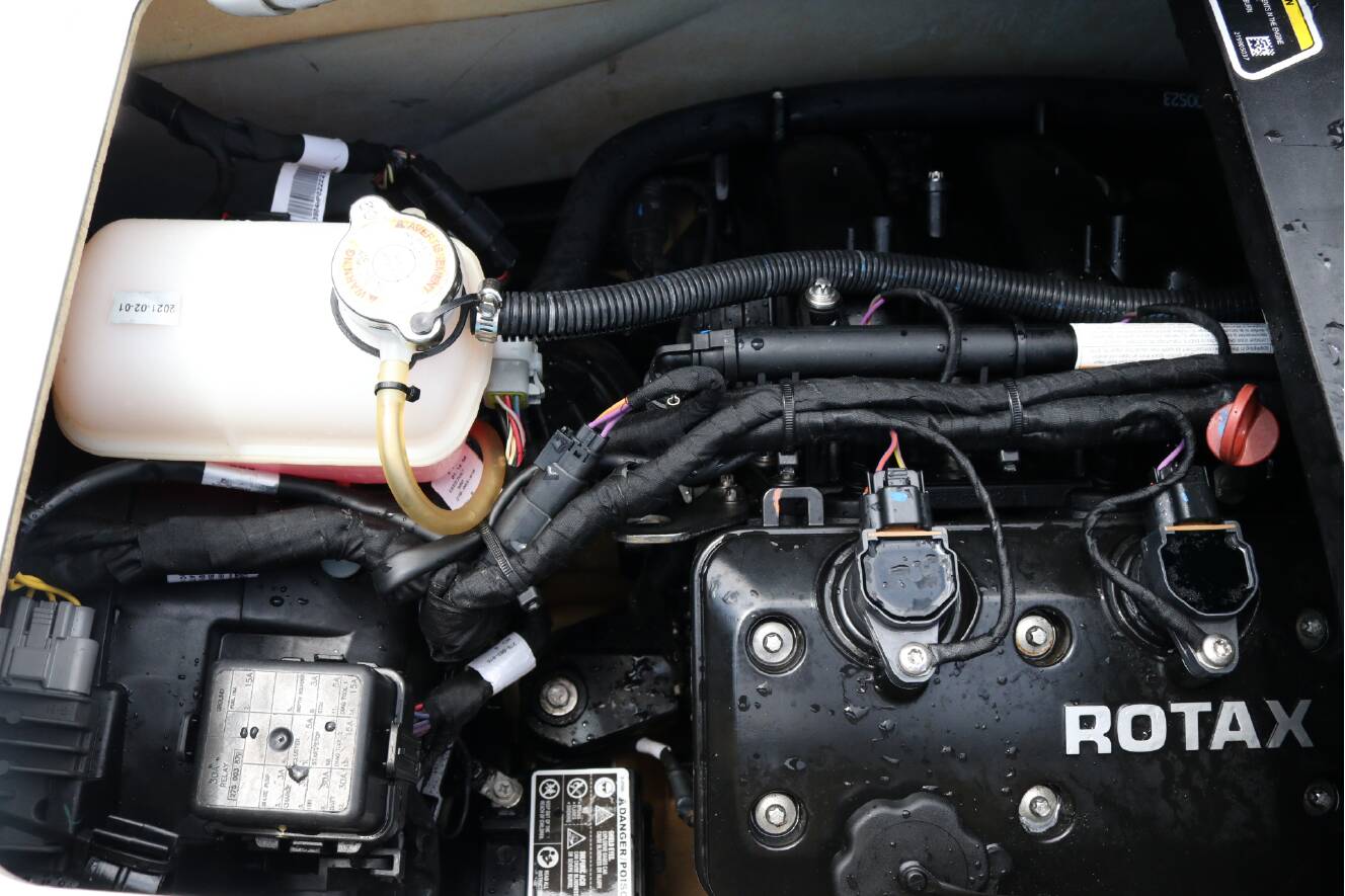 A photo of this 2021 Sea-Doo GTX 300 Limited