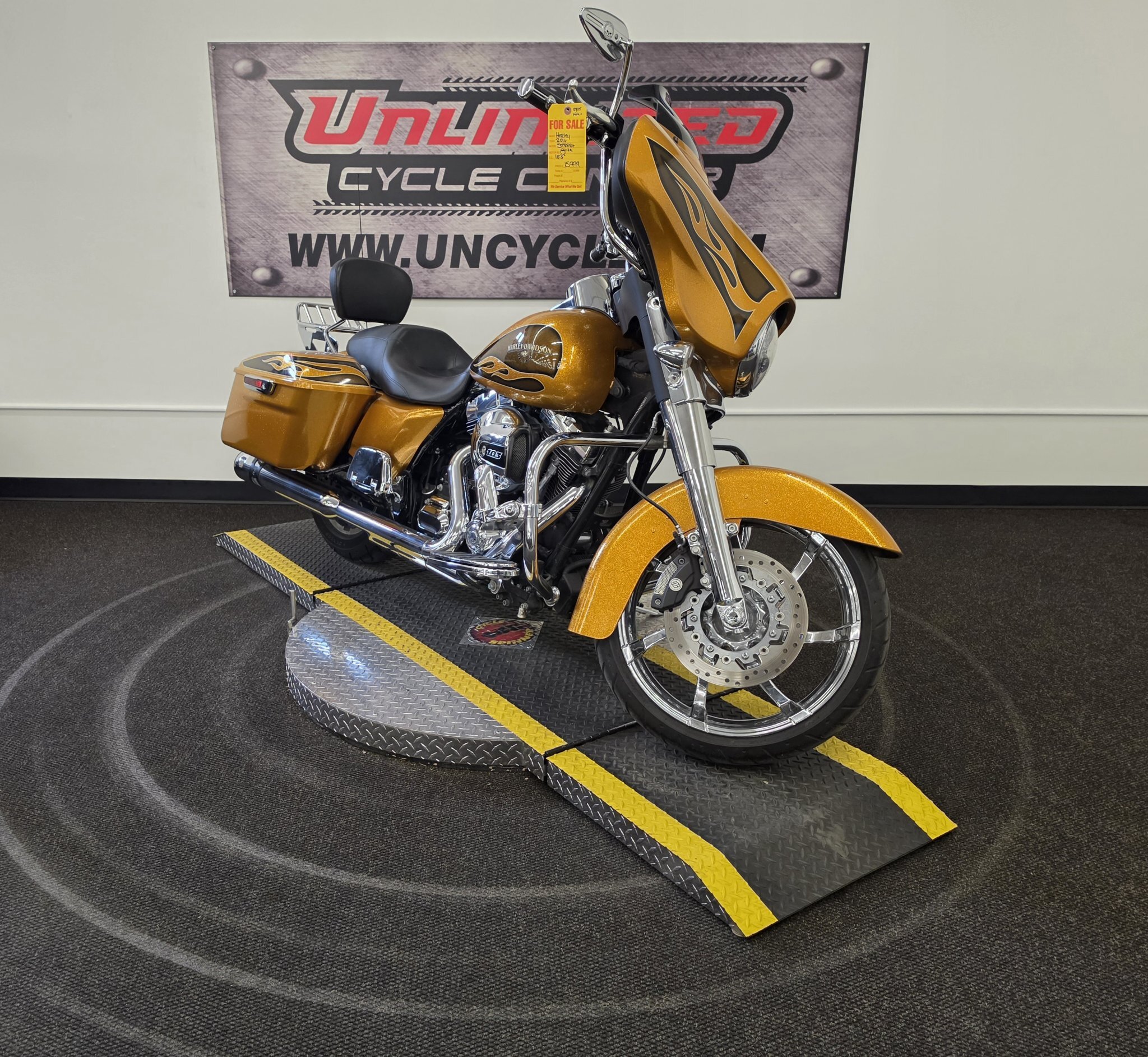 2016 Harley-Davidson Street Glide® Special SPECIAL in Tyrone, PA