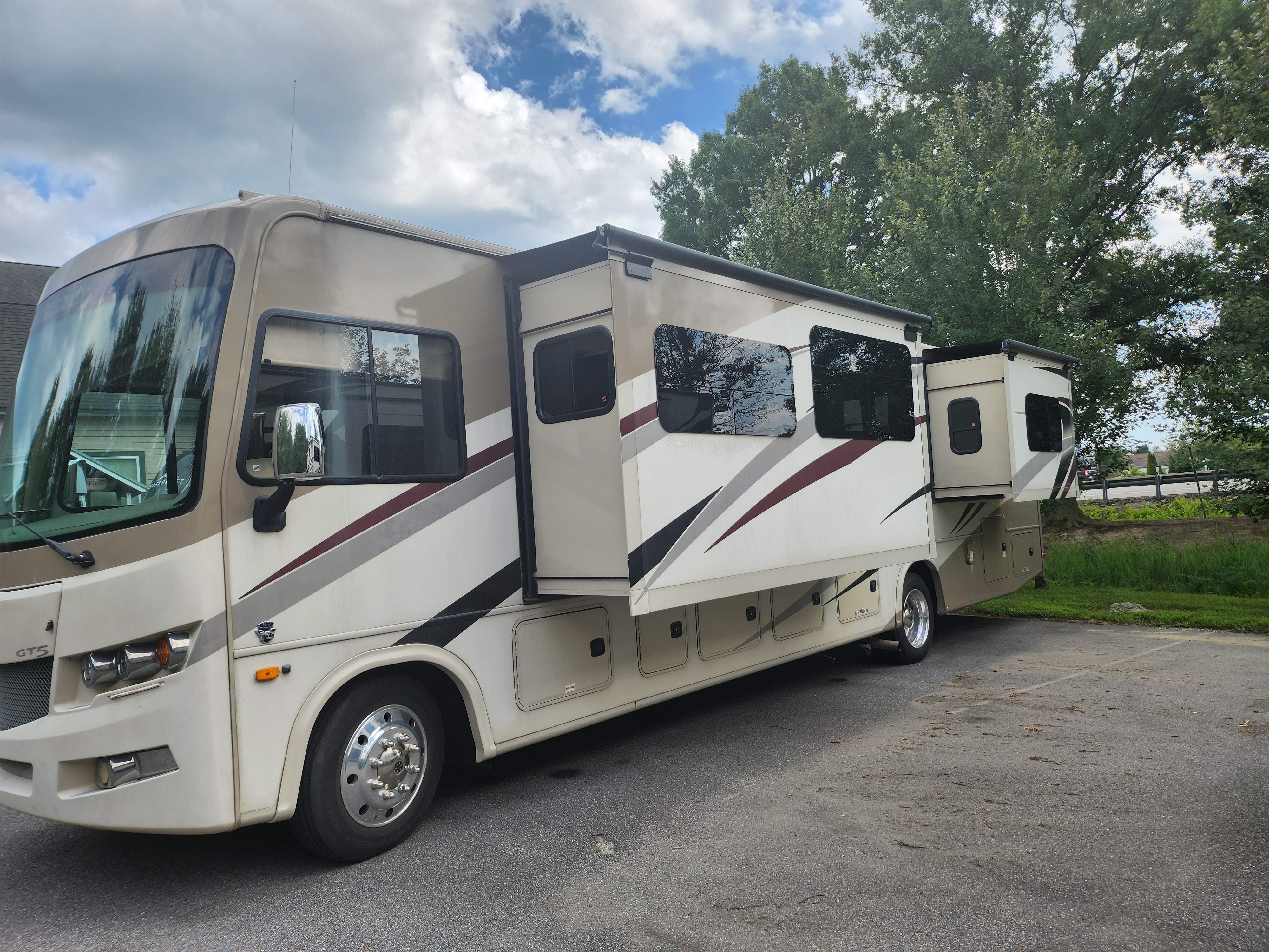 2018 Forest River Georgtown  in stevensville MD