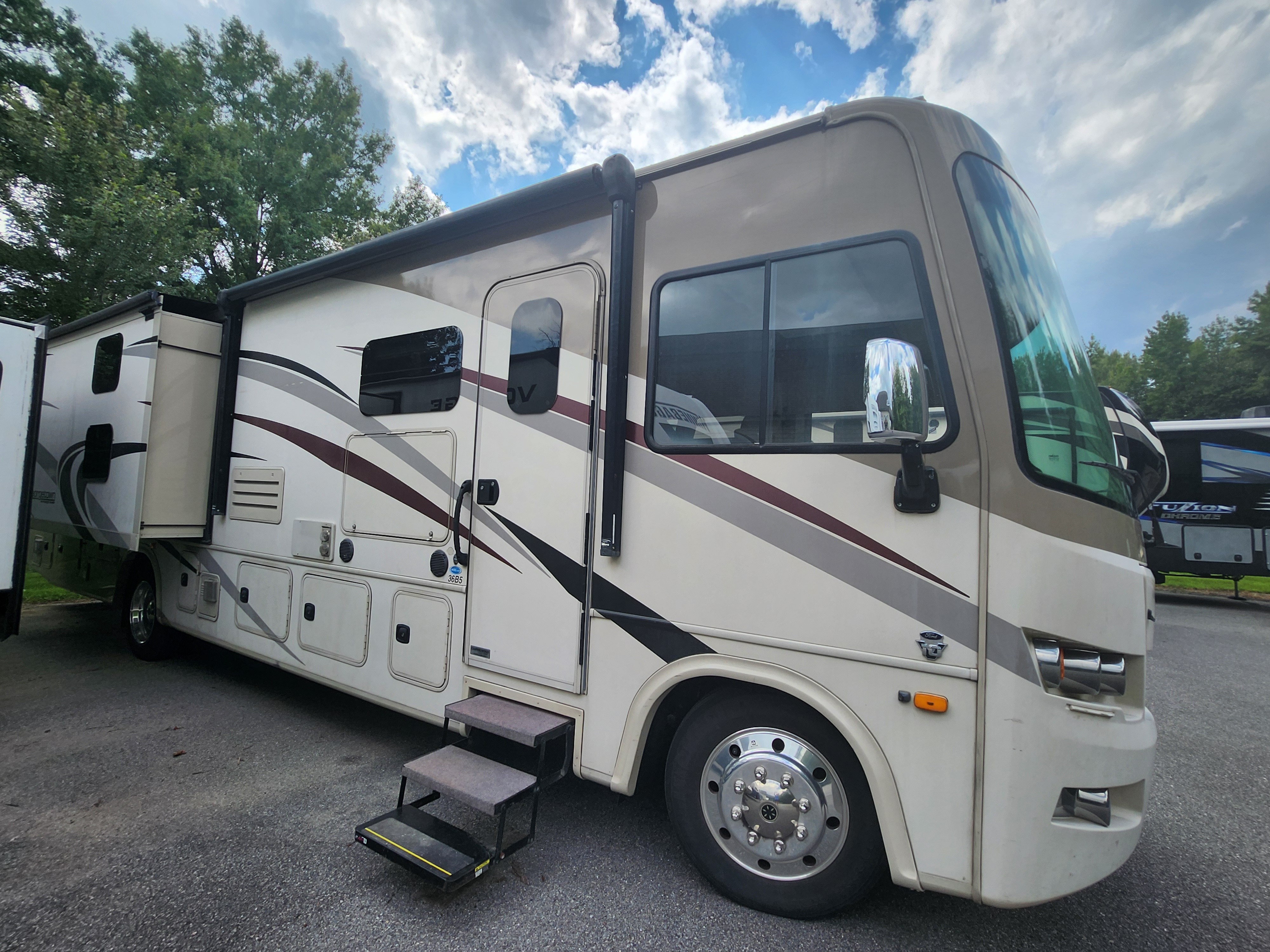 2018 Forest River Georgtown  in stevensville MD
