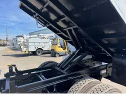 2013 FORD F750