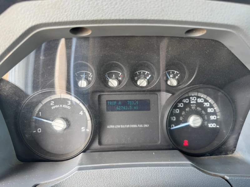 2013 FORD F750