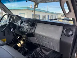2013 FORD F750