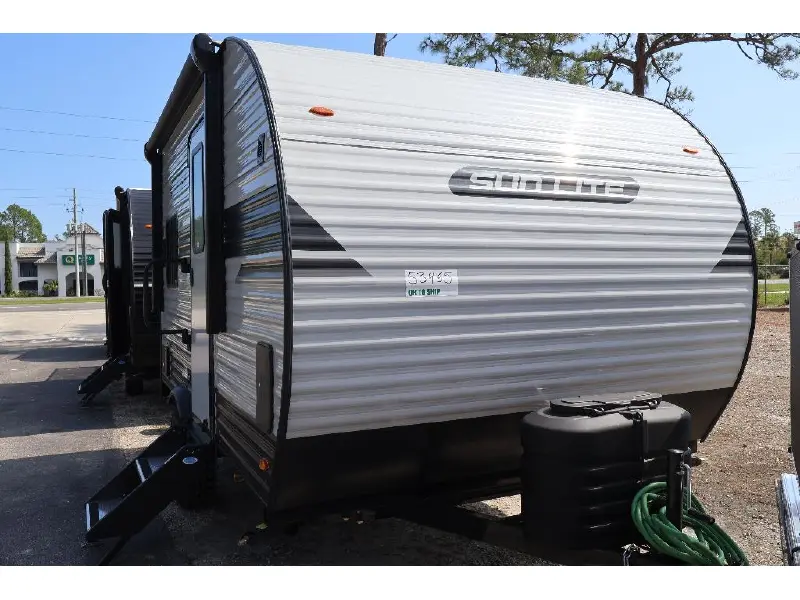 2027 SUNSET PARK RV