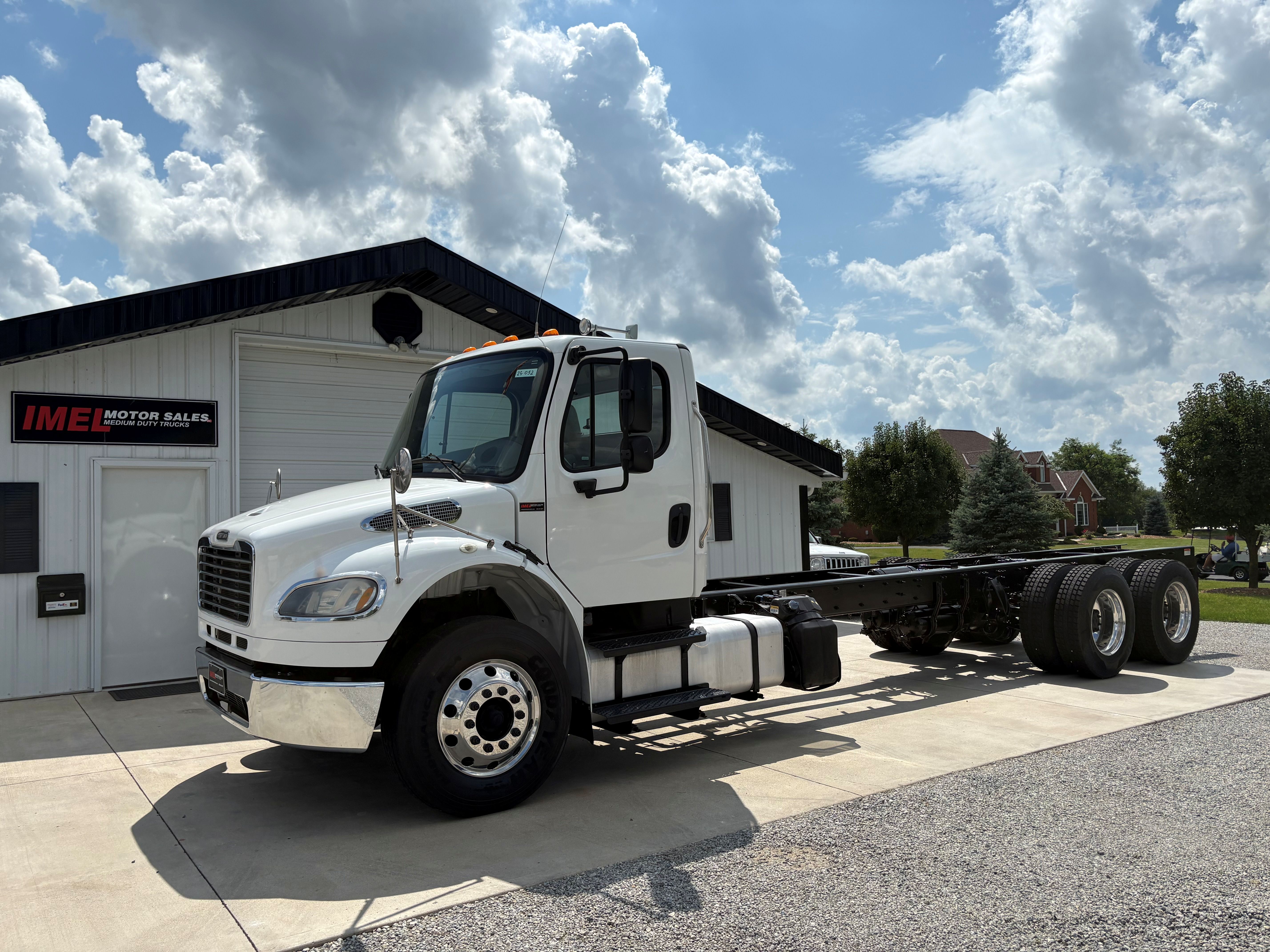 2017 FREIGHTLINER M2 in Bluffton, IN