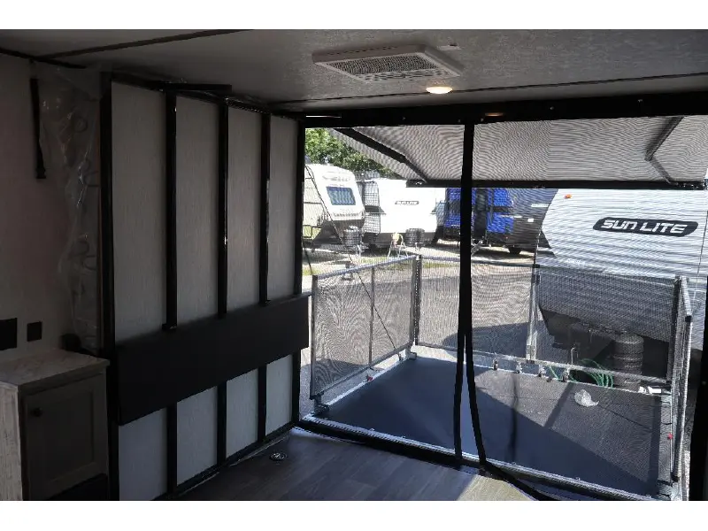 2027 SUNSET PARK RV SUN LITE 14TH