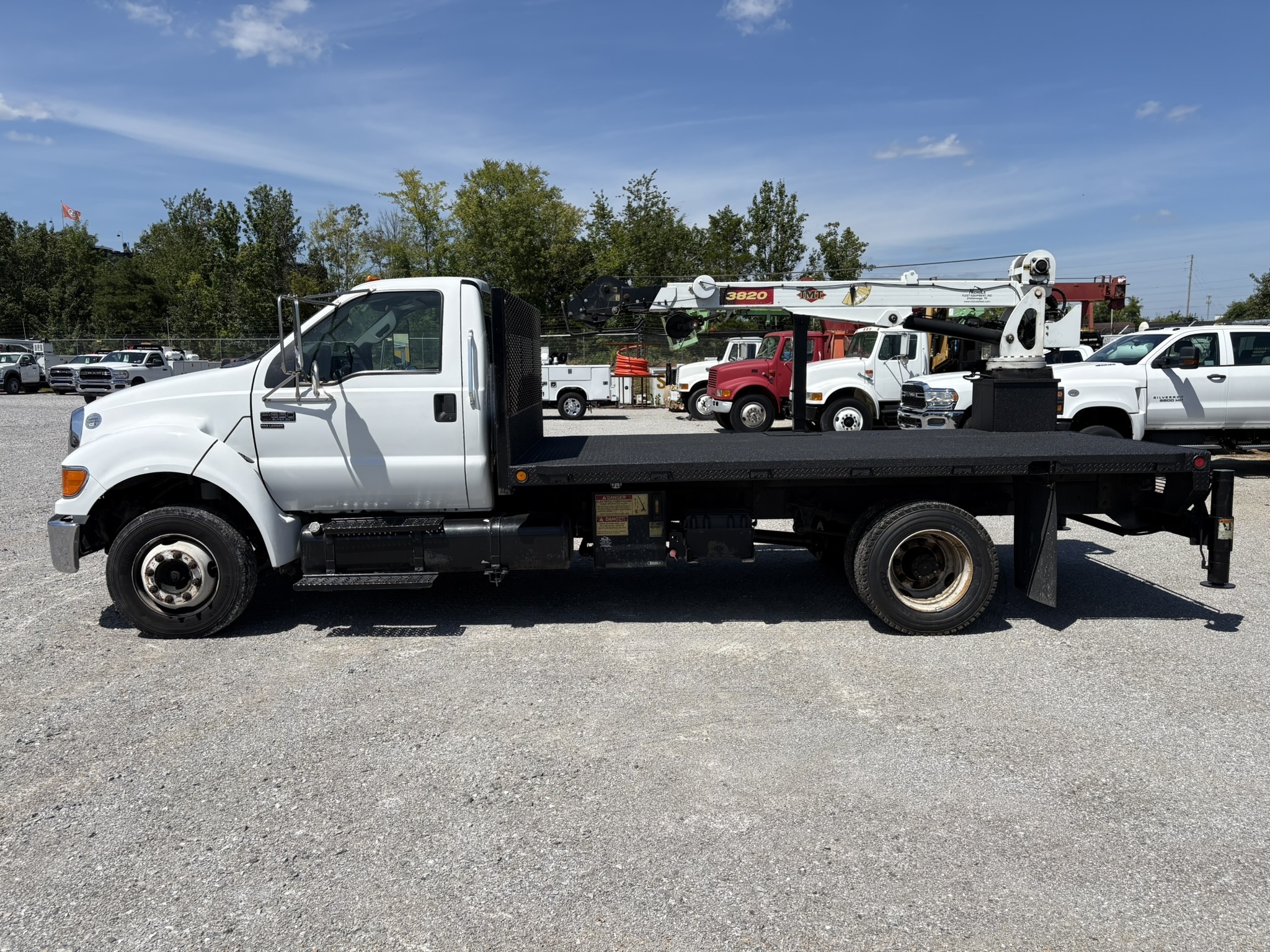 2011 FORD F650 SD DIESEL STRAIGHT FRAME in Chattanooga, TN