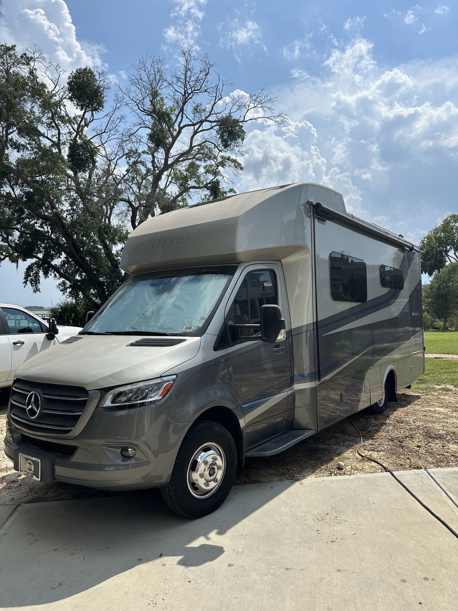 2022 Tiffin Motorhomes WAYFARER 25 RW RV