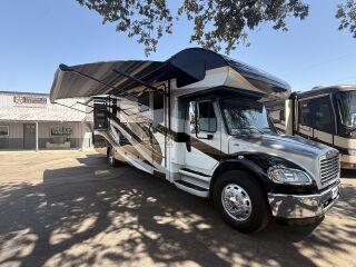 2018 JAYCO SENECA 37K