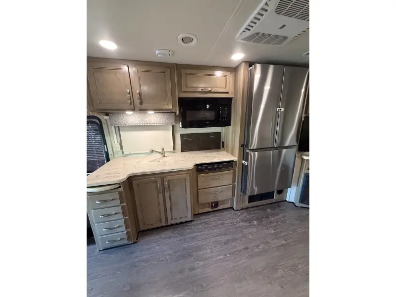 2018 JAYCO SENECA 37K