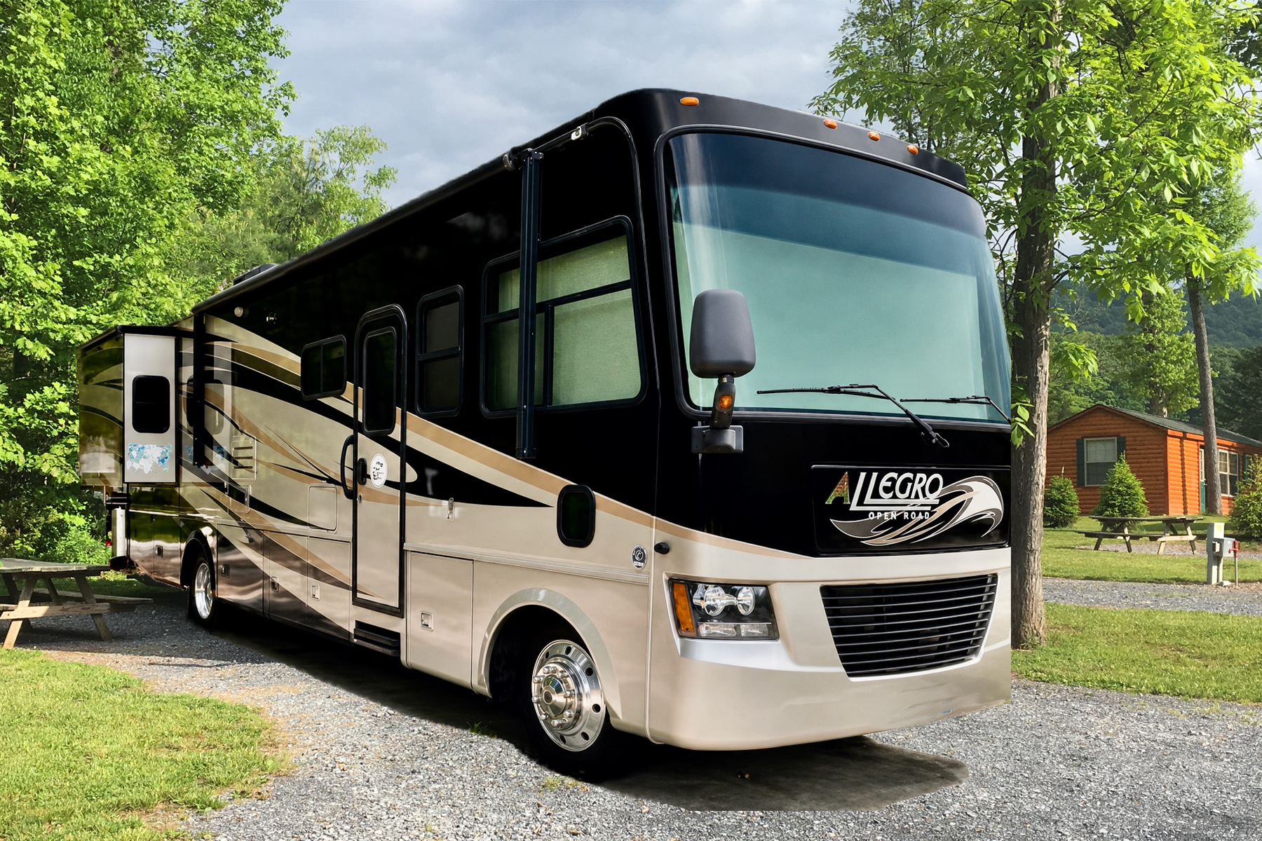 2012 Tiffin Motorhomes ALLEGRO OPEN ROAD 32CA RV