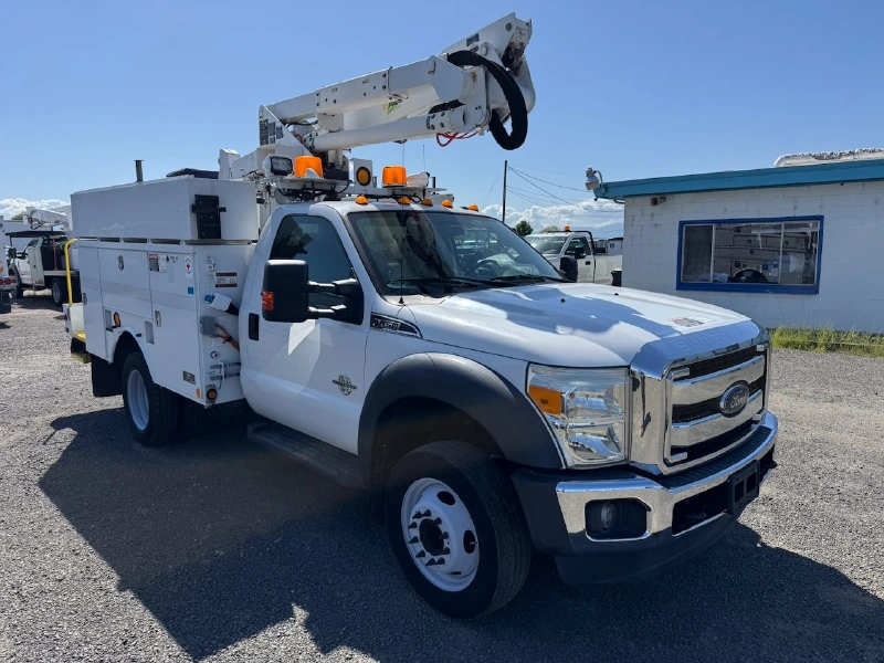 2016 FORD F550