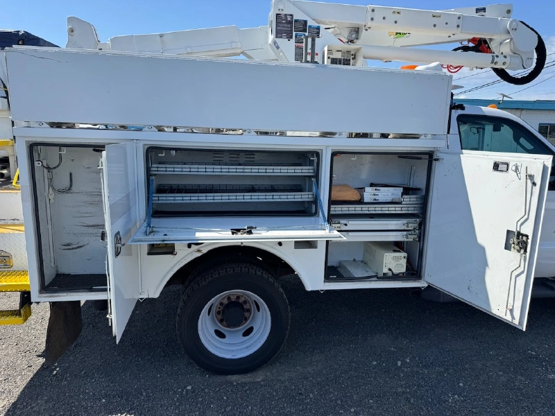 2016 FORD F550