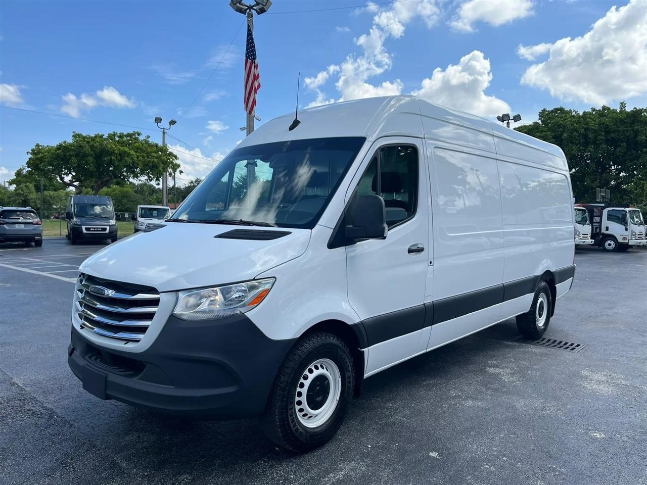 2021 FREIGHTLINER SPRINTER in Hollywood, FL