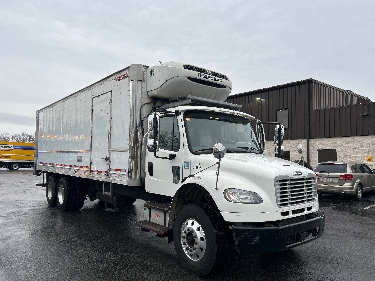 2020 FREIGHTLINER BUSINESS CLASS M2 106 in Montgomery, NY