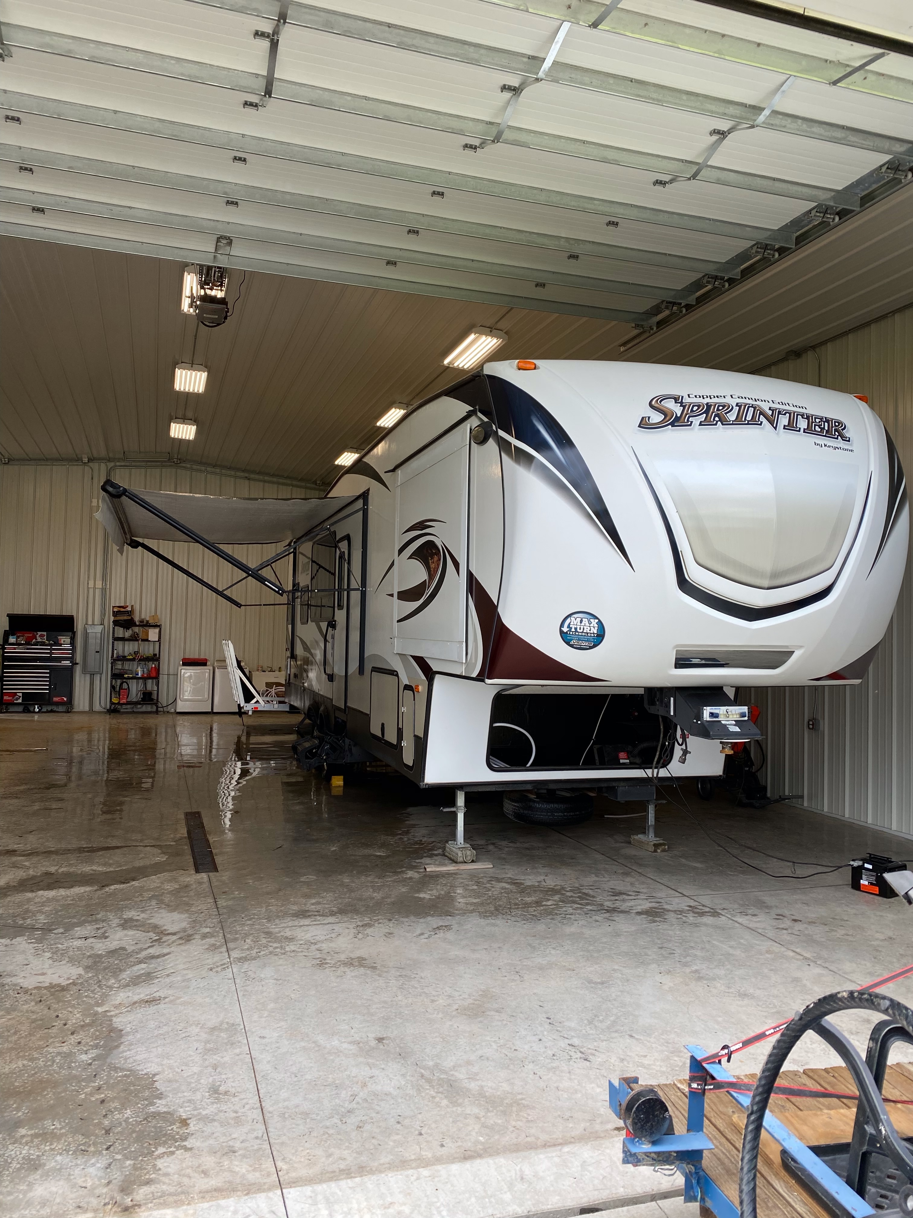 2015 Keystone SPRINTER 304FWRKS in mission KS