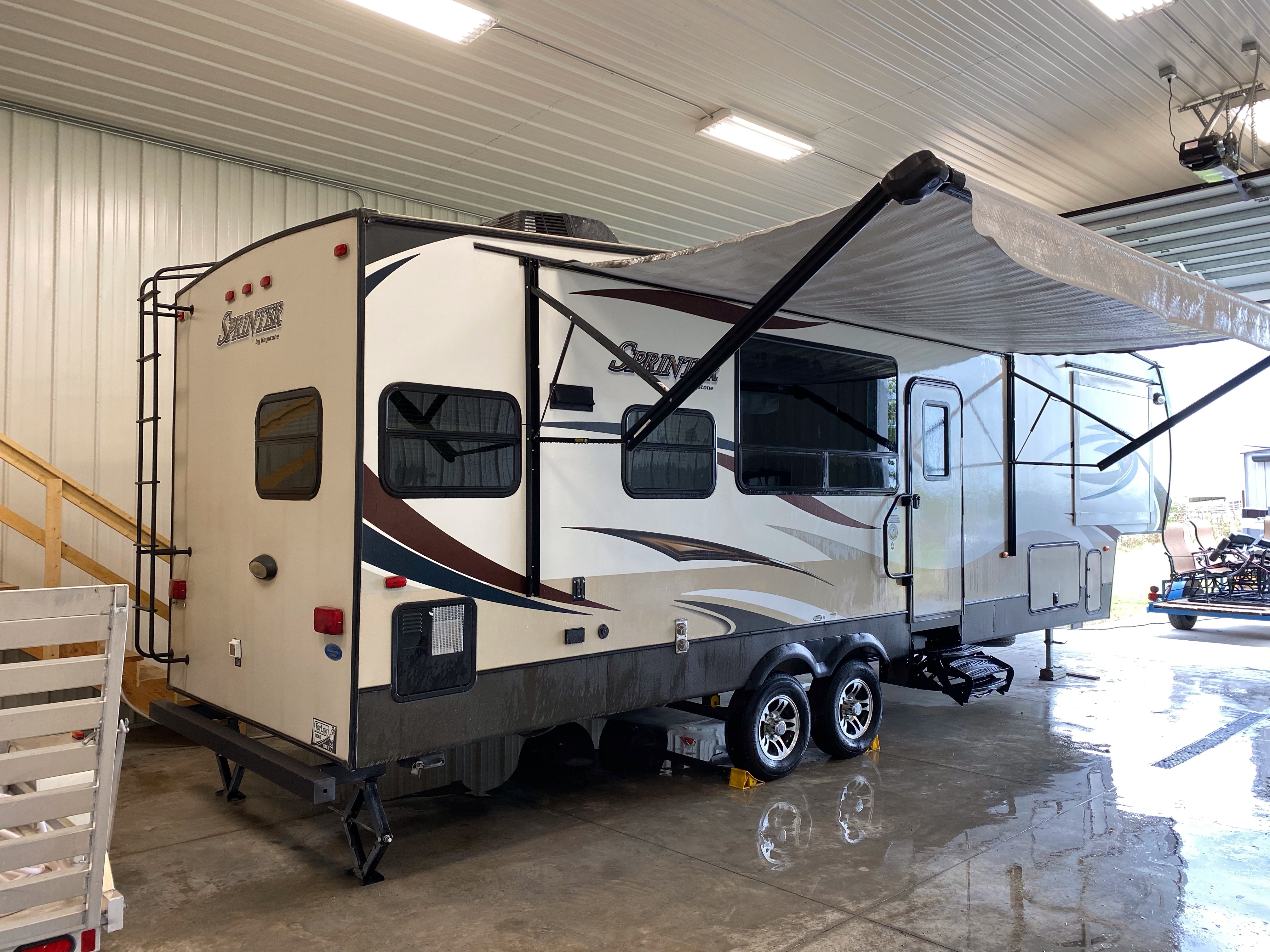 2015 Keystone SPRINTER 304FWRKS in mission KS