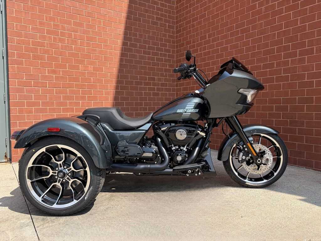 2026 Harley-Davidson Trike FLTRT - Road Glide 3 3 in Waterford Twp, MI