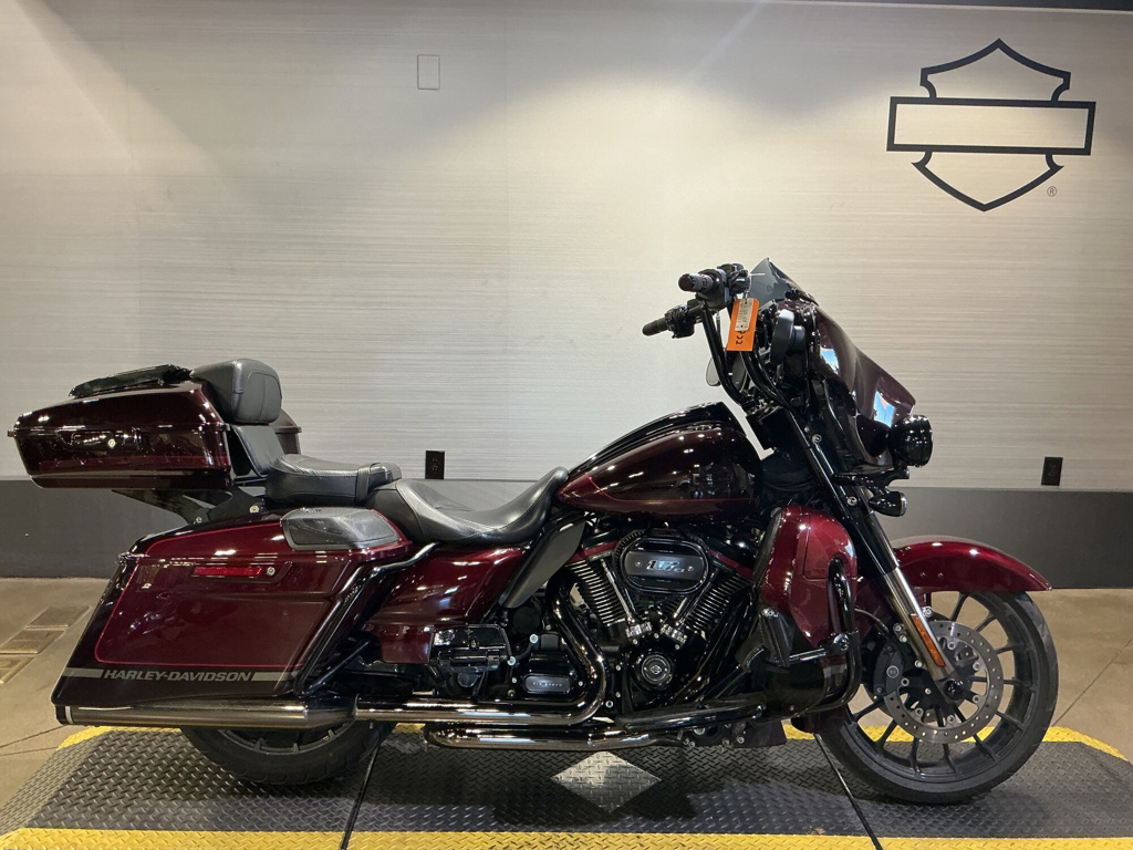 2019 Harley-Davidson Street Glide CVO CVO in Peoria, AZ