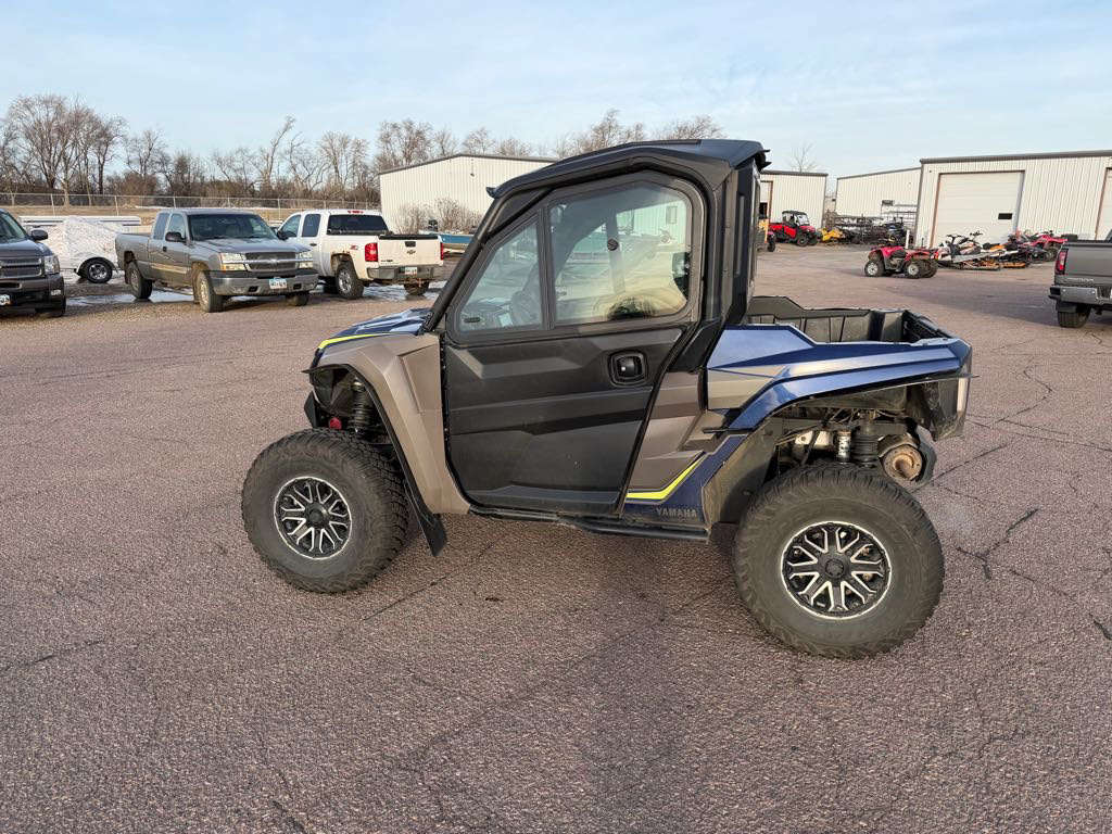 2023 Yamaha Wolverine RMAX 2 1000 Limited Edition Cab in madison SD