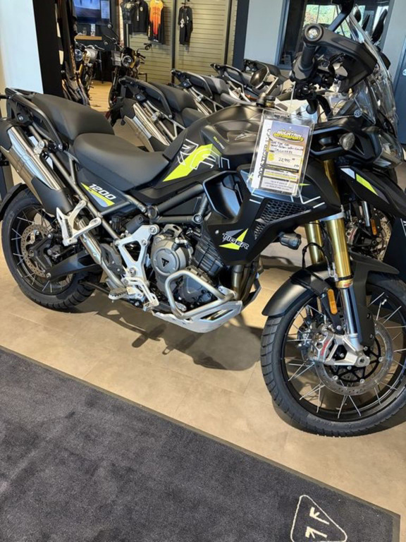 2026 Triumph Tiger 1200 Desert Edition Satin Granite DESERT EDITION in Bristol, VA